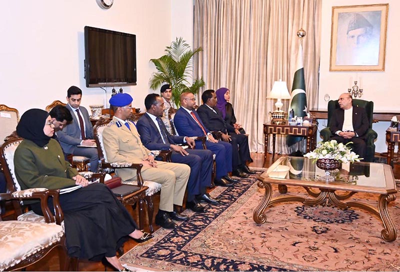 President Asif Ali Zardari in a meeting with Mr Ali Yousuf, Minister of Interior of Somalia, at Aiwan-e-Sadr