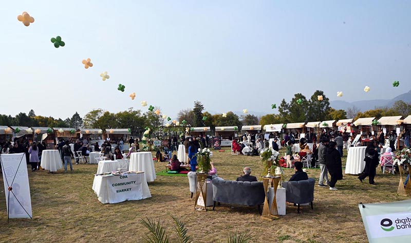 A large number of families visit at the newly launched Community Market established by the Capital Development Authority (CDA) to promote youth entrepreneurship and support local businesses amid the rising trend of informal pop-up markets in the Federal Capital