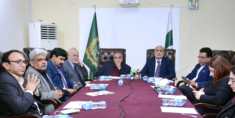 Director General Press Information Department Lahore, Shafqat Abbas Khan chairing the discussion on Kashmir Conflict: Navigating Regional Stability between two Nuclear Powers, at Kashmir Solidarity Day