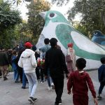 Families enjoy their holiday at the zoo in the Provincial Capital